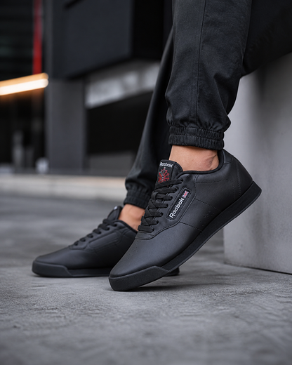 DEPORTIVO REEBOK PLUS CLÁSICO + CAJA